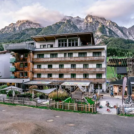 Bacher Asitzstubn Leogang