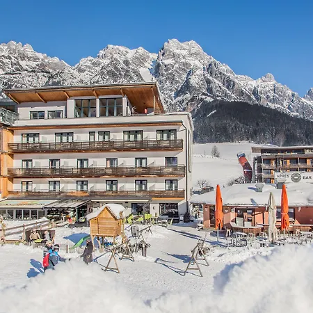 Bacher Asitzstubn Hotel Leogang