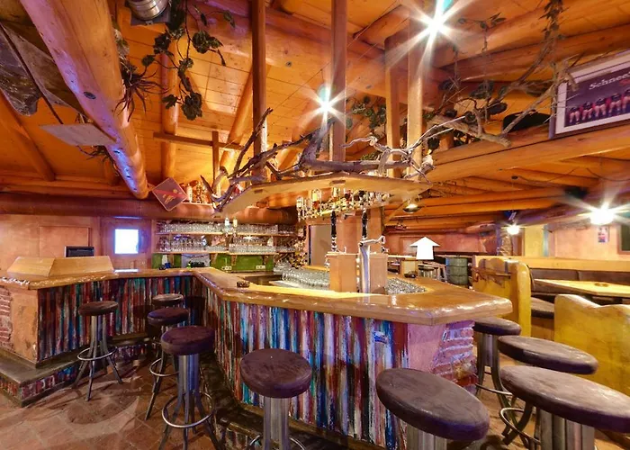 巴切尔阿西斯塔本酒店