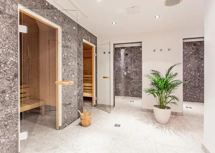 Bacher Asitzstubn Hotell 3*